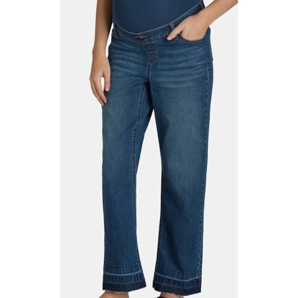 Time and Tru women maternity